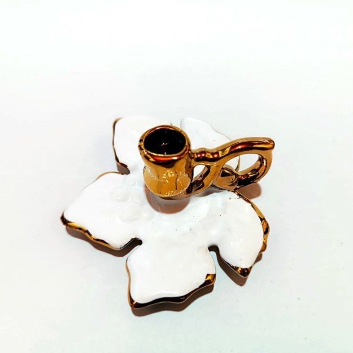 Sfeșnic ceramică tip frunza